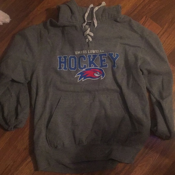 umass hockey sweatshirt